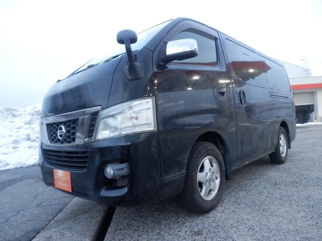 NV350 CARAVAN 4WD