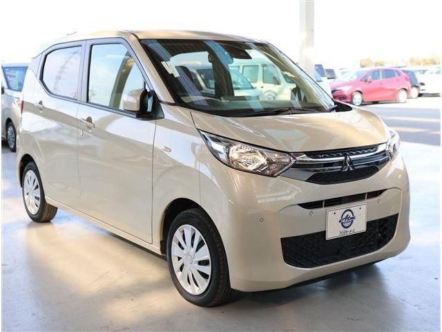 eK WAGON