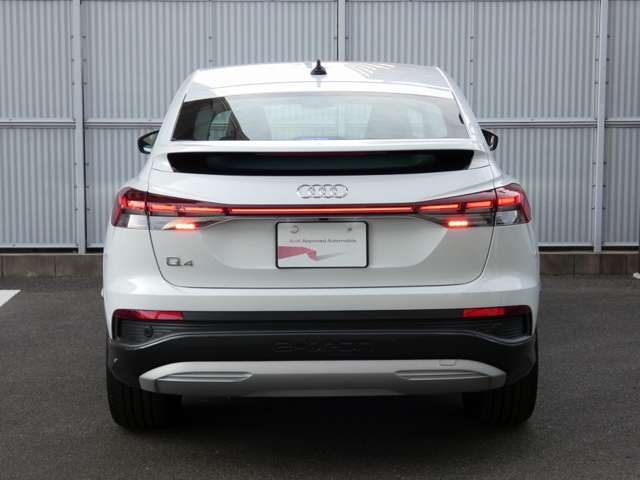 AUDI Q4 e-tron SPORTBACK