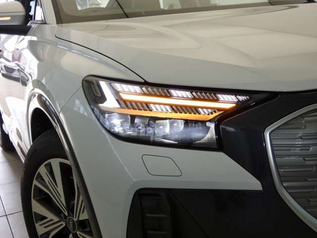 AUDI Q4 e-tron SPORTBACK