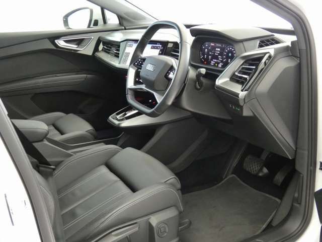 AUDI Q4 e-tron SPORTBACK