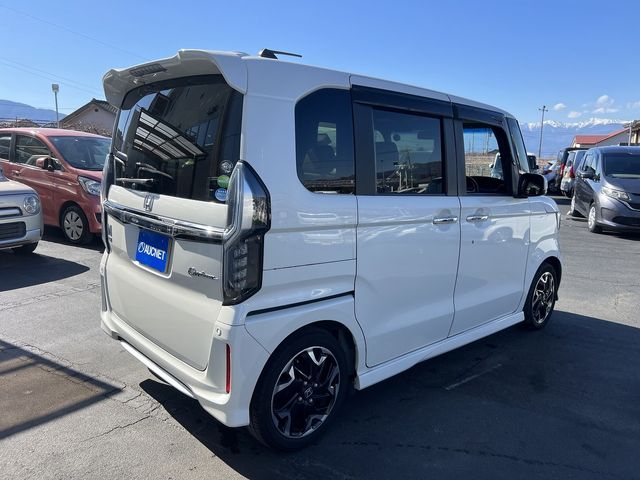 N-BOX CUSTOM