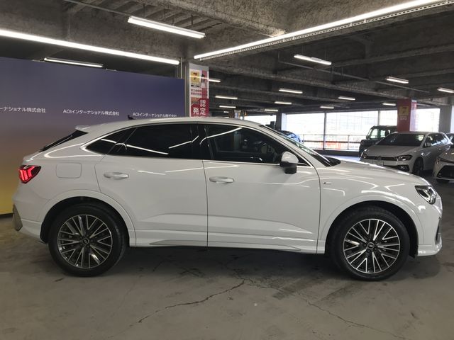 AUDI Q3 SPORTBACK