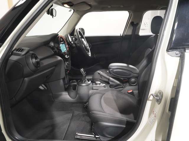 MINI ONE 5DOOR