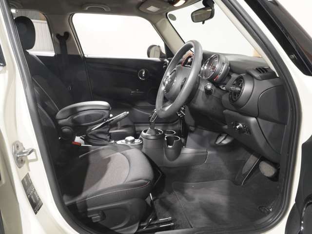 MINI ONE 5DOOR