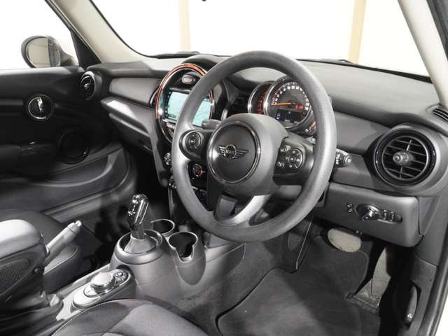 MINI ONE 5DOOR