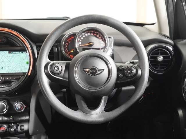 MINI ONE 5DOOR
