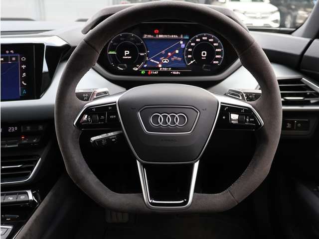 AUDI e-tron GT
