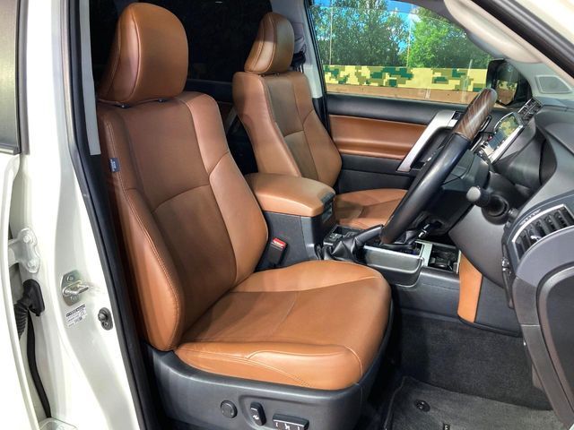 LANDCRUISER PRADO