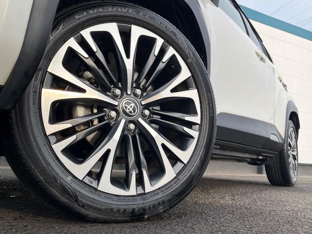 YARIS CROSS HYBRID