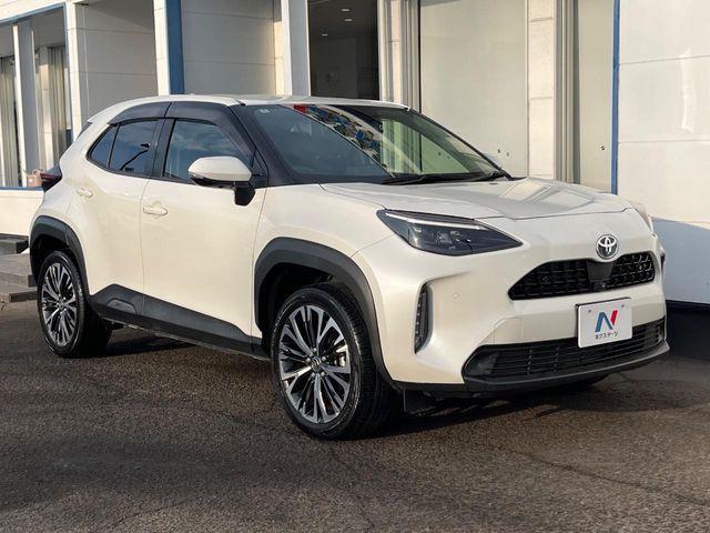 YARIS CROSS HYBRID