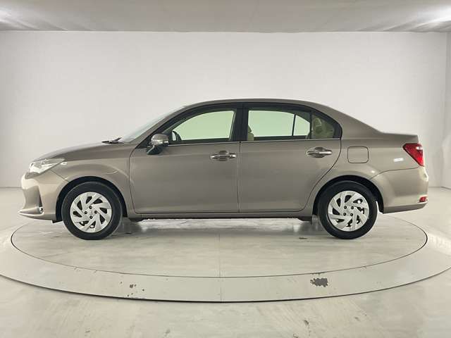 COROLLA AXIO