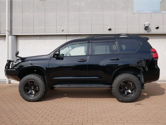 LANDCRUISER PRADO