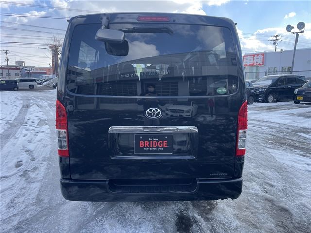 HIACE van 4WD