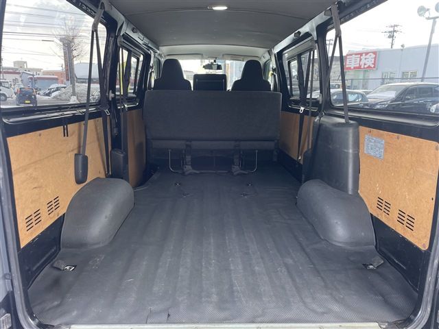 HIACE van 4WD