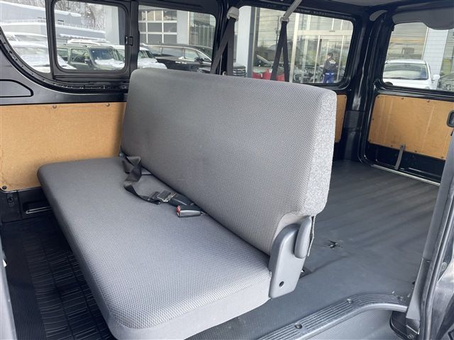 HIACE van 4WD