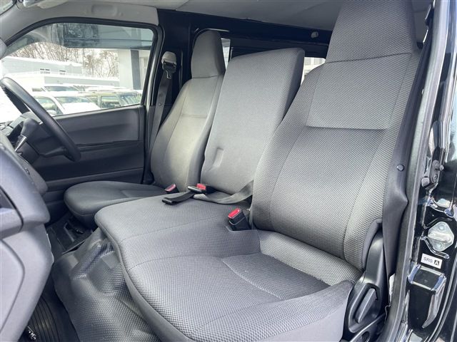 HIACE van 4WD
