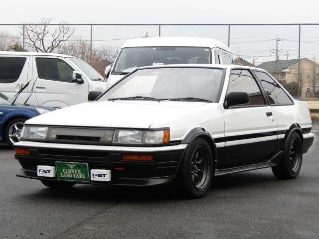 COROLLA LEVIN