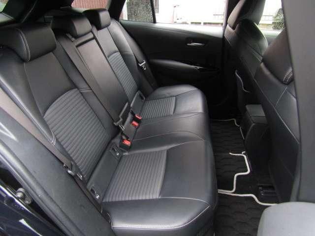 COROLLA TOURING HYBRID