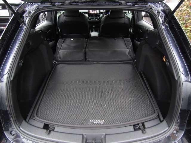 COROLLA TOURING HYBRID