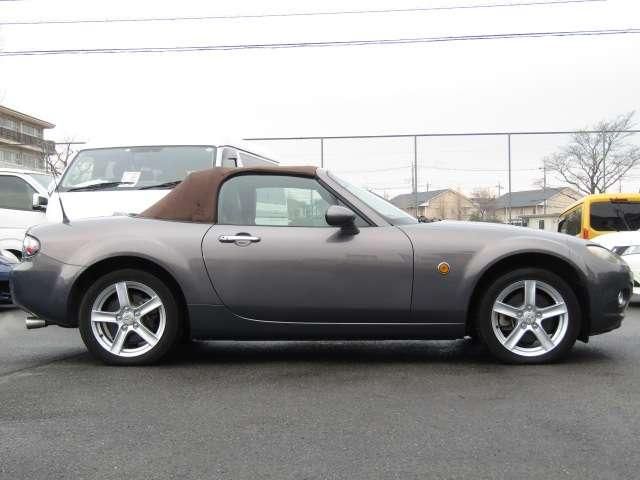 ROADSTER