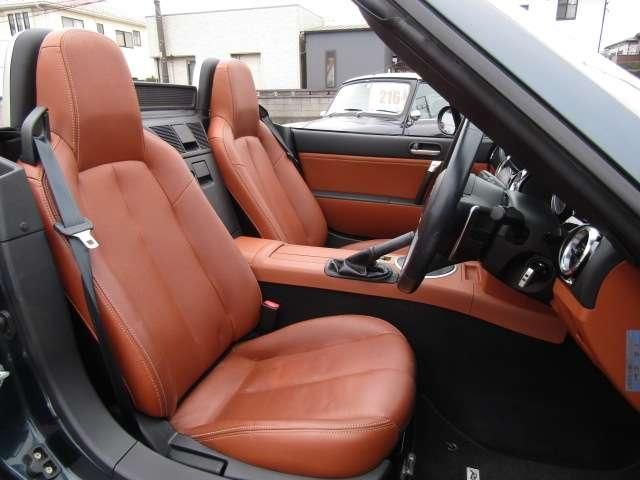 ROADSTER