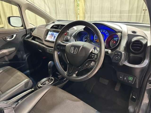 FIT SHUTTLE HYBRID