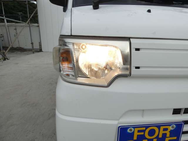 MINICAB van