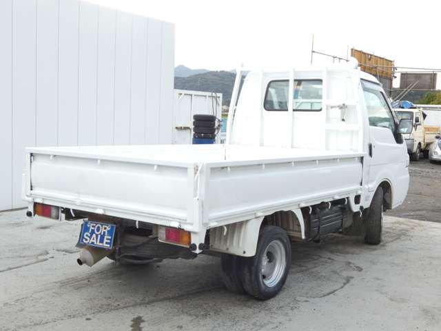 DELICA truck 2WD