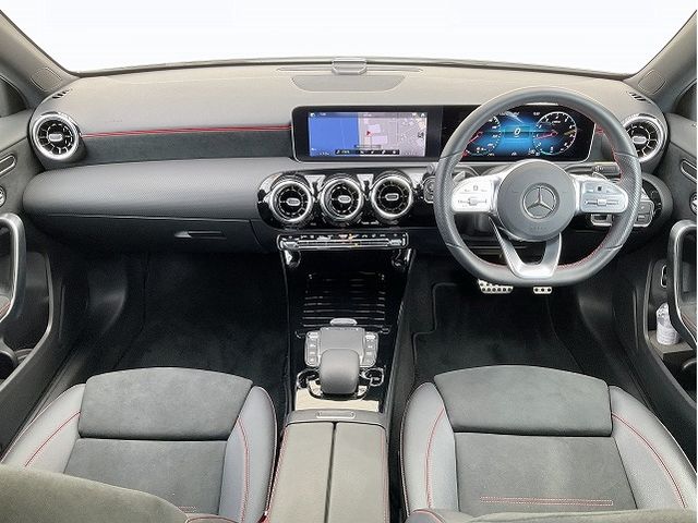 MERCEDES BENZ A class sedan