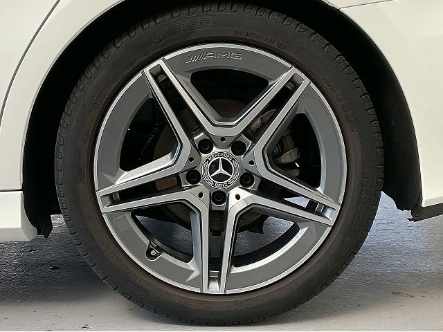 MERCEDES BENZ A class sedan