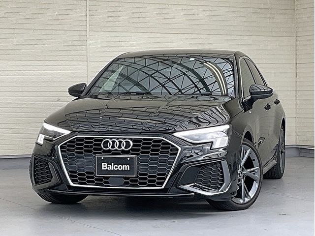 AUDI A3 Sedan