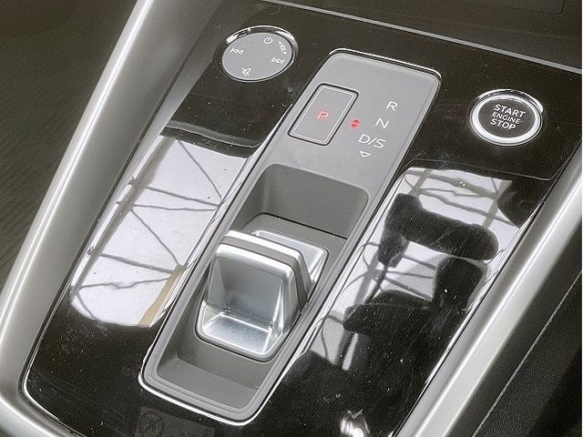 AUDI A3 Sedan