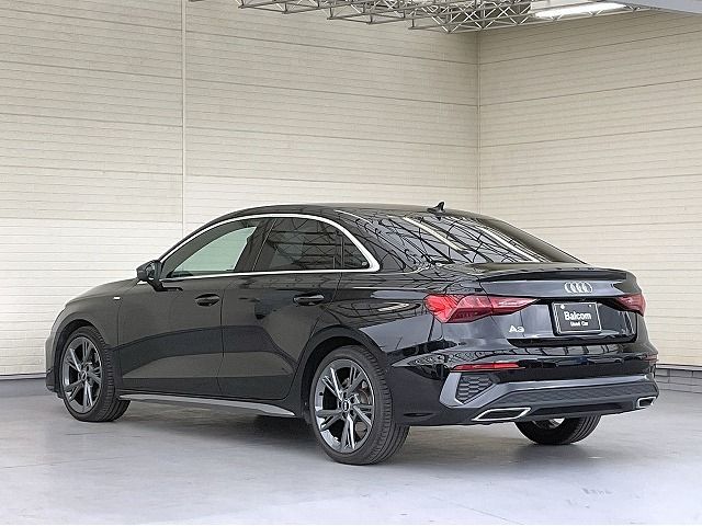 AUDI A3 Sedan