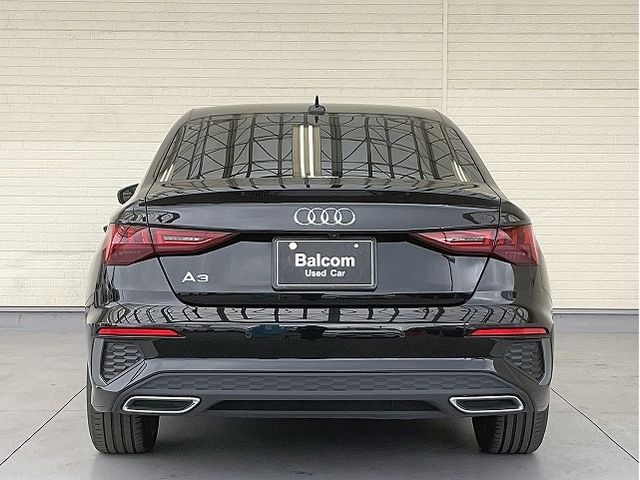 AUDI A3 Sedan