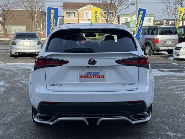 LEXUS NX300 AWD