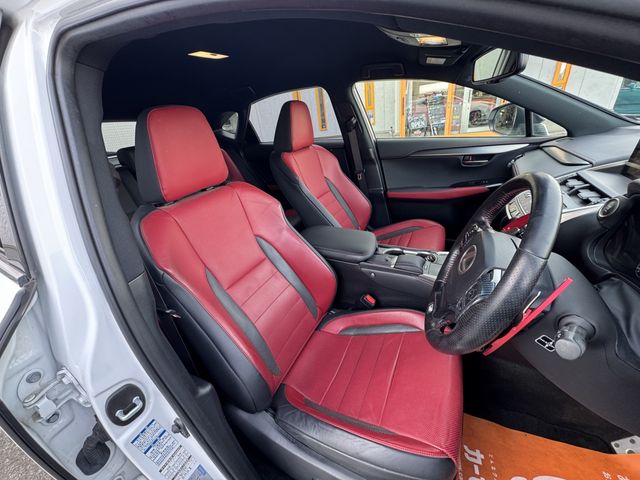 LEXUS NX300 AWD