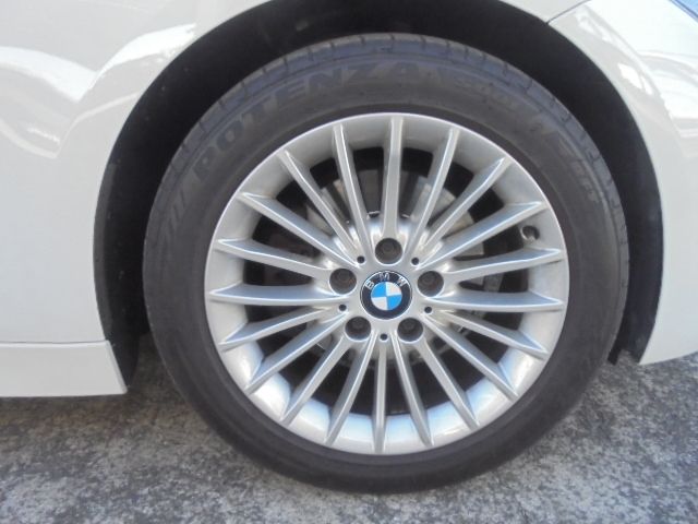 BMW 3 Series sedan