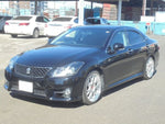 CROWN sedan