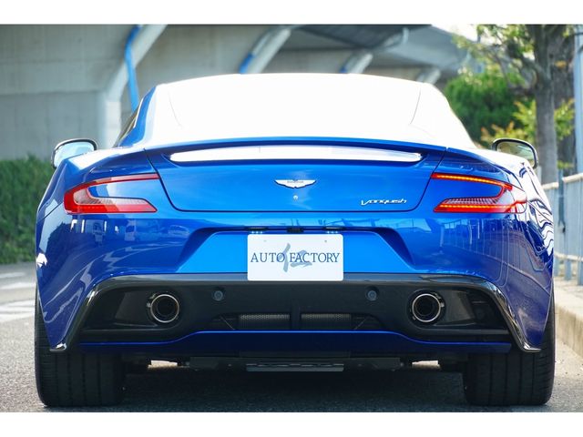 ASTON MARTIN