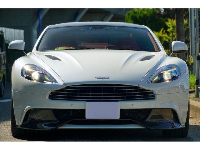 ASTON MARTIN