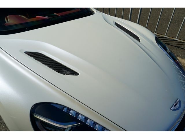 ASTON MARTIN