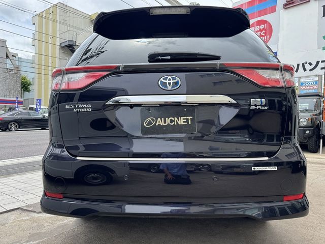 ESTIMA HYBRID 4WD