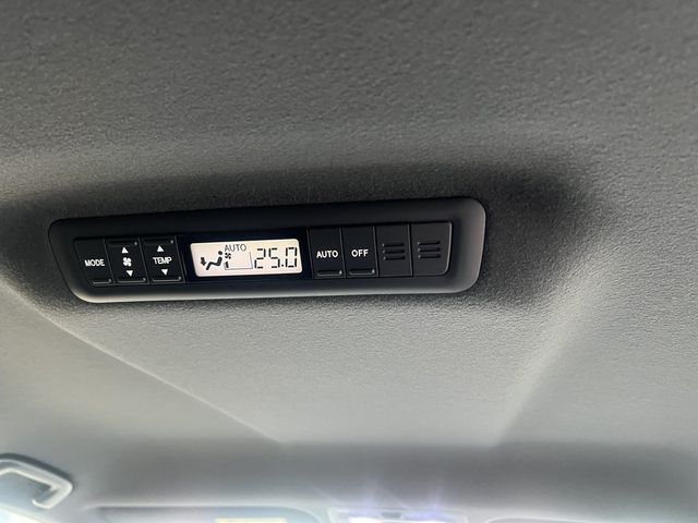 ESTIMA HYBRID 4WD