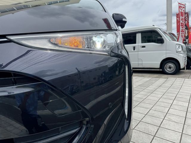 ESTIMA HYBRID 4WD