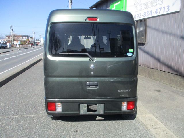 EVERY van 4WD