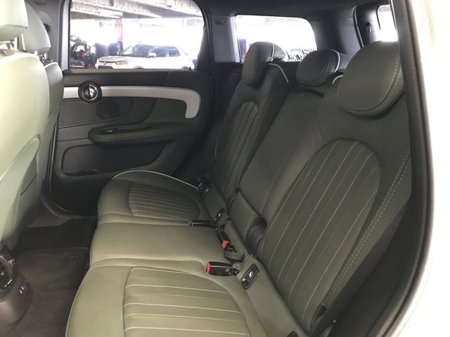 MINI COOPER D CROSSOVER