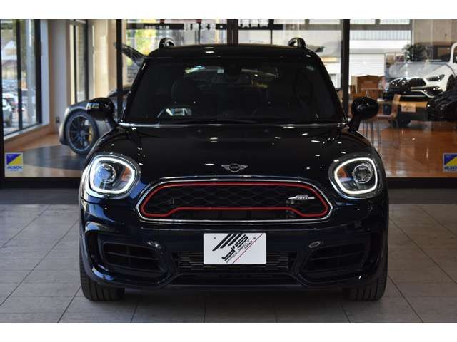 MINI CROSSOVER
