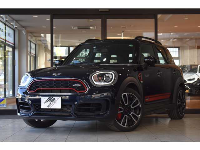 MINI CROSSOVER