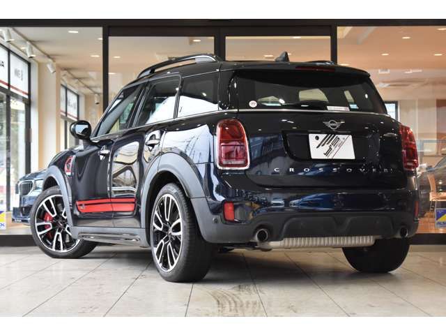 MINI CROSSOVER